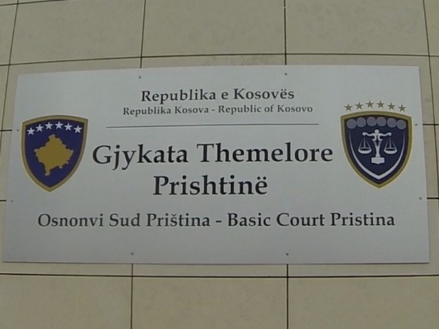 kosovo ex guerrilla officer sylejman selimi cleared of assaulting prisoner