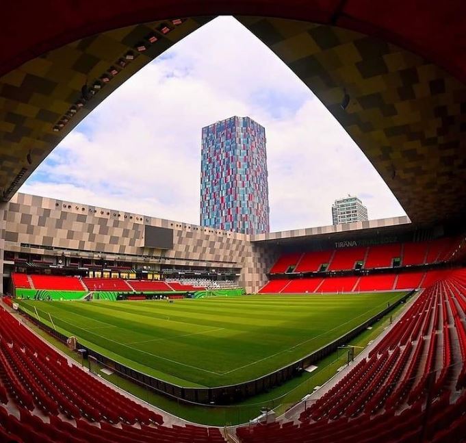 kryeqyteti pa stadiume tirana partizani mban pezull sfiden dinamo laci