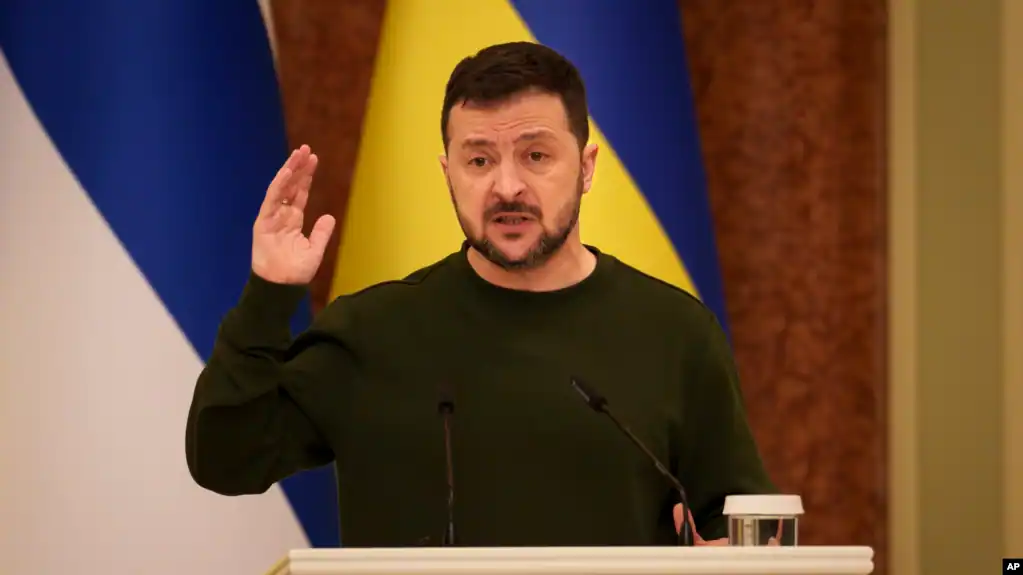 lufta ne ukraine zelensky thirrje per armatime pas sulmit te gjere nga rusia