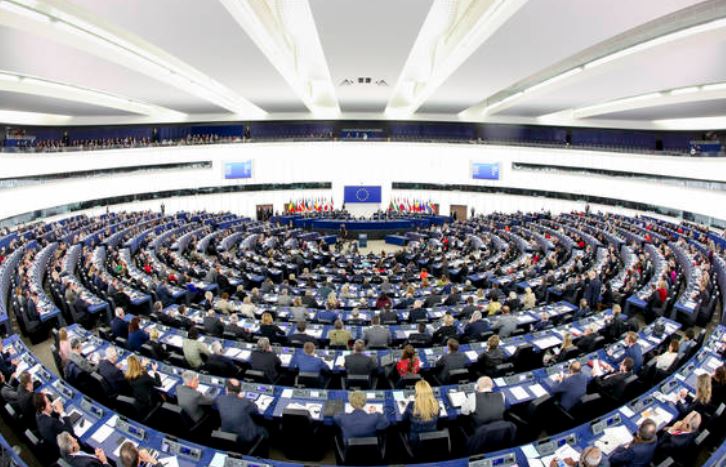 nga krijimi i nje baze te dhenash mbi aplikimet per azil te pershpejtimi i procesit parlamenti europian voton sot legjislacionin mbi emigracionin