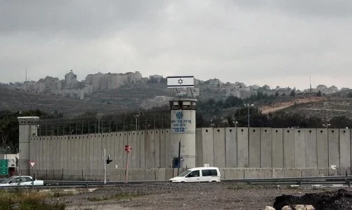 numri i te burgosurve palestineze ne burgjet izraelite eshte rritur 130 per qind pas 7 tetorit