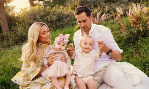 Paris Hilton publikon fotot e para të vajzës së saj 5 muajshe