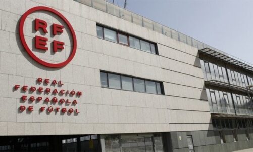 Qeveria e Spanjës merr në kontroll situatën, do të vëzhgojë Federatën e Futbollit