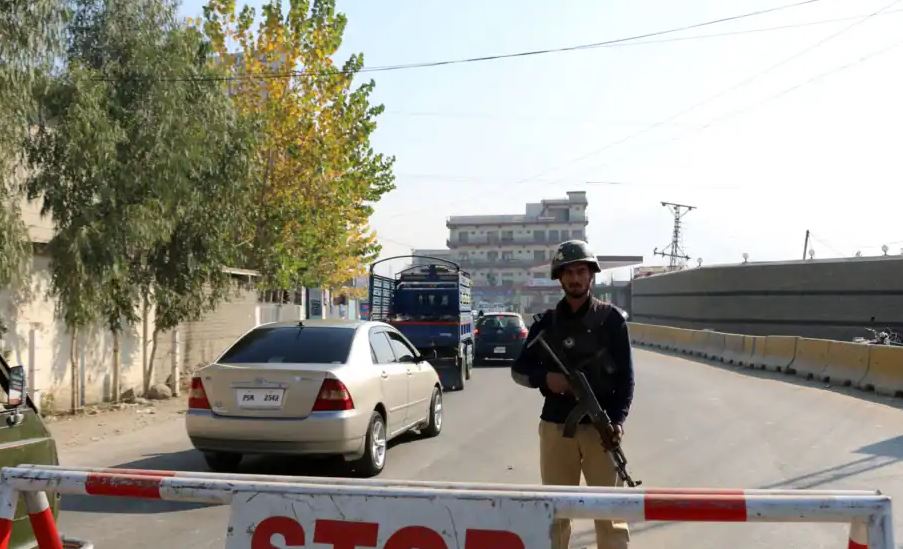 rreth 17 pelegrine te vdekur pas perplasjes se nje autobusi ne pakistan