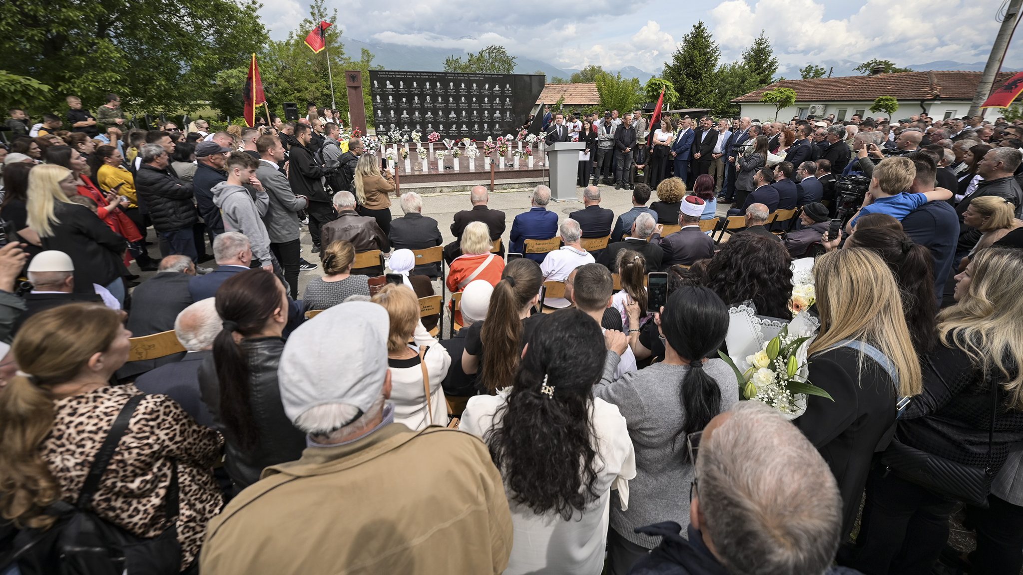 kosovo remembers village massacres as pm urges more war crime probes 2