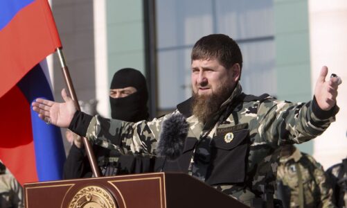lideri cecen i rusise takon putinin i ofron me shume trupa per te luftuar ne ukraine jemi te gatshem per