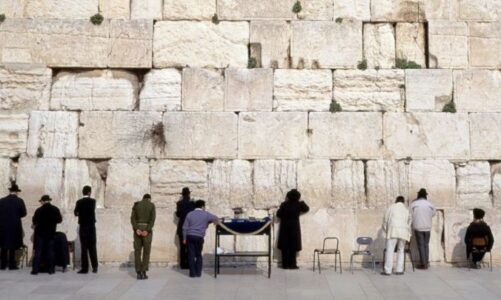 muri i loteve historia tragjike e njerit prej objekteve me te famshme ne jeruzalem