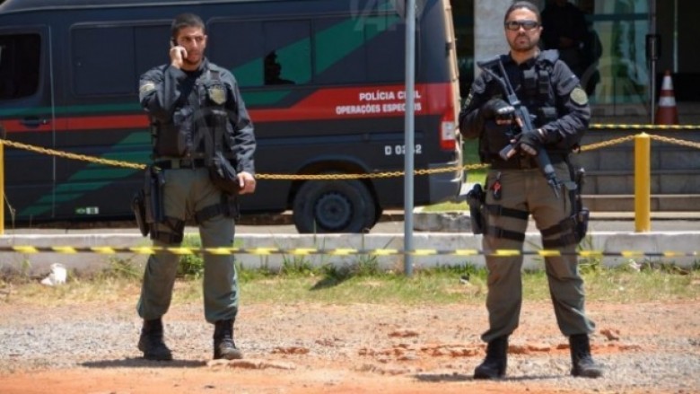 7 te vrare ne nje sulm te armatosur ne verilindje te brazilit