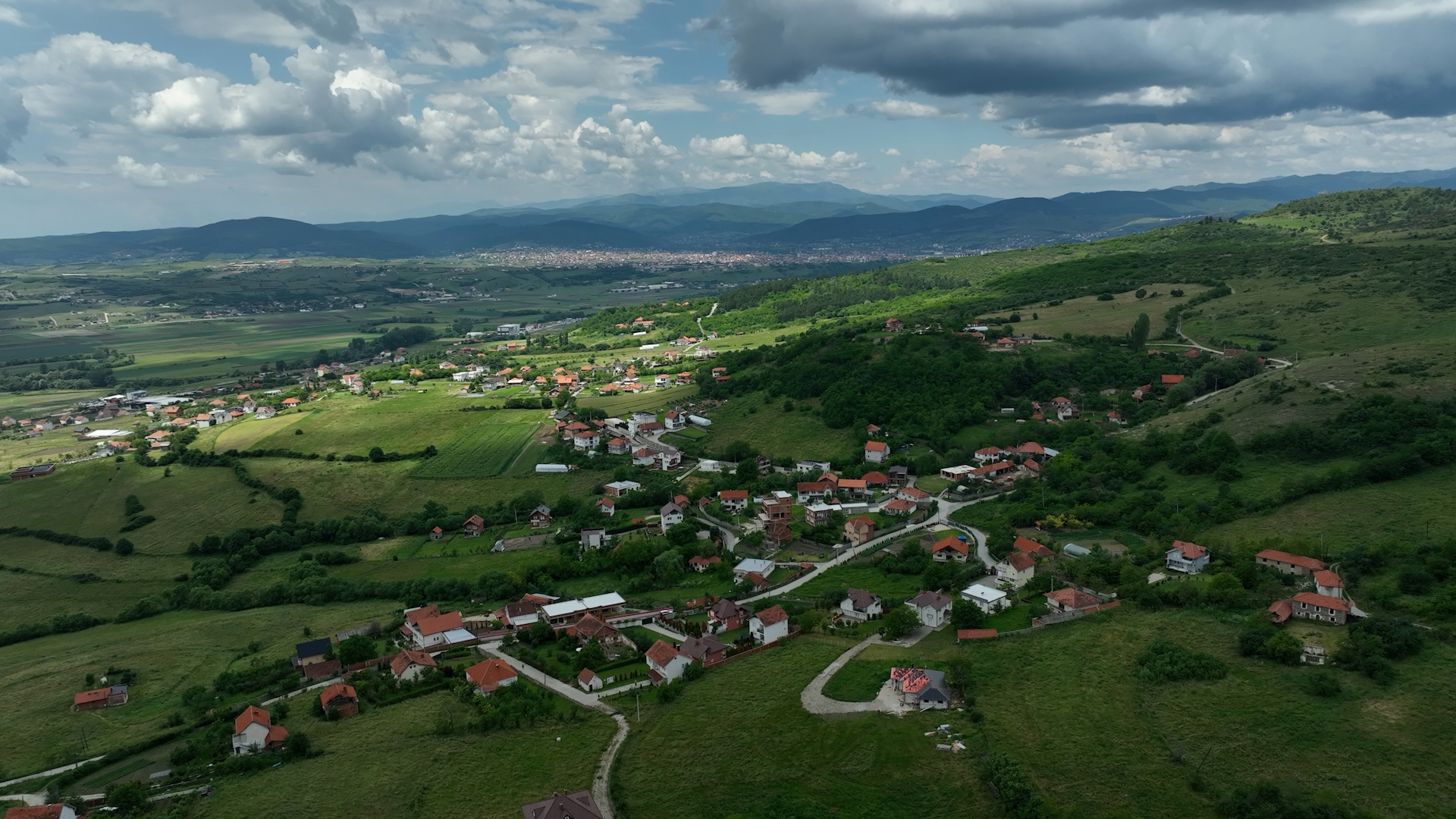 brothers indeed kosovo albanians share memories of sheltering displaced families during the war 5