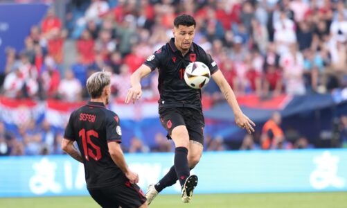euro 2024 thirrjet me megafon shqiperia humbet mirlind dakun per 2 ndeshje sulmuesi pezullohet nga komisioni i etikes disiplines ne uefa