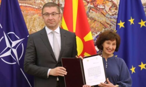 fitoi 58 deputete mickoski mandatohet per kryeminister ne maqedonine e veriut