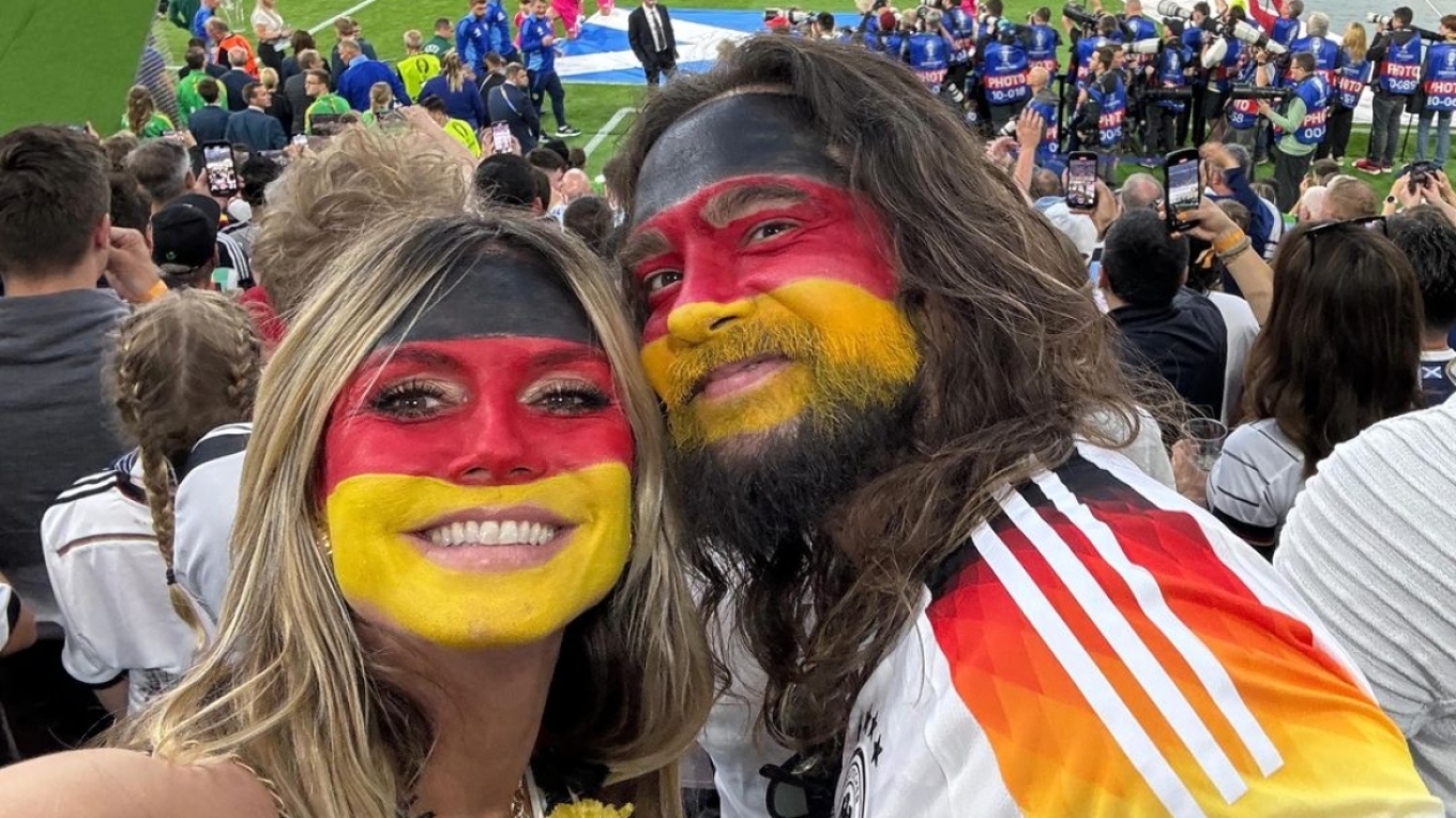 Heidi Klum një selfie me bashkëshortin e saj nga fillimi i Euro 2024