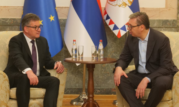 lajcak thote se u pajtua me vucic per hapat e radhes ne dialog detaje nga takimi