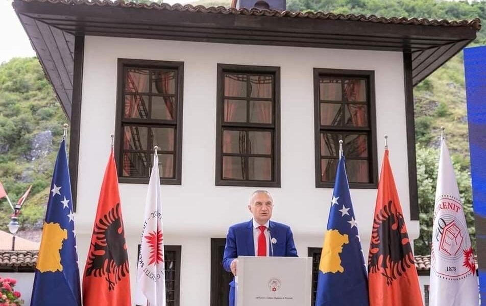 lidhja e prizrenit parapriu shpalljen e pavaresise se shqiperise meta ngjarja e paharruar historike qe na kujton rendesine e bashkimit rreth vlerave kombetare