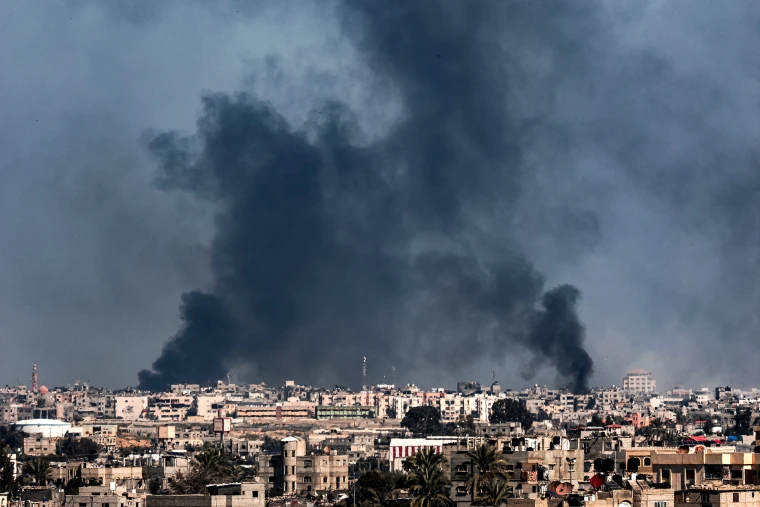 Luftimet vazhdojnë në Rafah, thellohet kriza humanitare në Rripin e Gazës