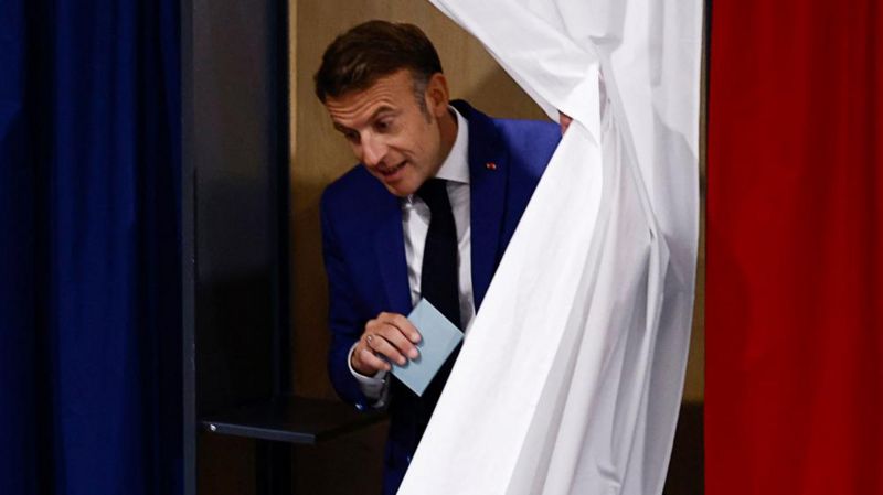 macron ben thirrje per unitet vlereson pjesemarrjen e larte te votuesve