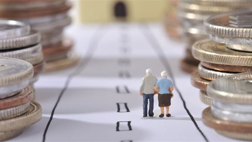 mosha e trete jeton ne varferi shqiperia ne mesin e 4 vendeve me shpenzimet me te uleta per pensionet ne raport me pbb ne ne europe plakja e popullsise sfide