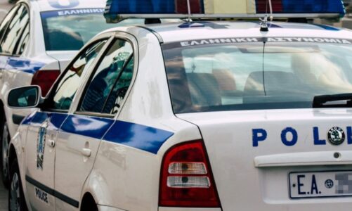 njeri i arratisur tjetri ne kerkim arrestohen dy shqiptare nga policia greke tentuan te kalojne kufirin dhe