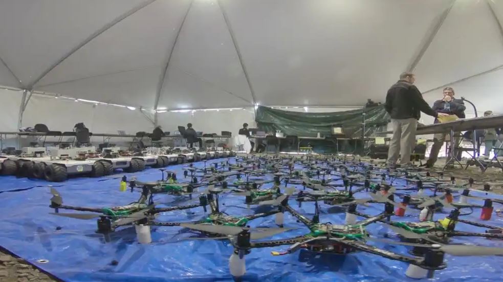 pentagoni grupe te medha dronesh mund te menaxhohen nga nje person i vetem