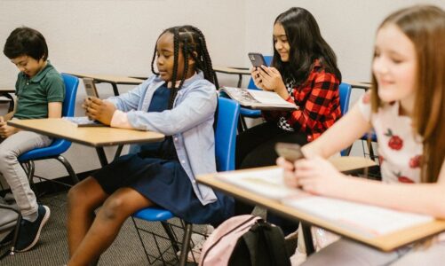 qipro planifikon te ndaloje perdorimin e telefonave celulare ne shkolla