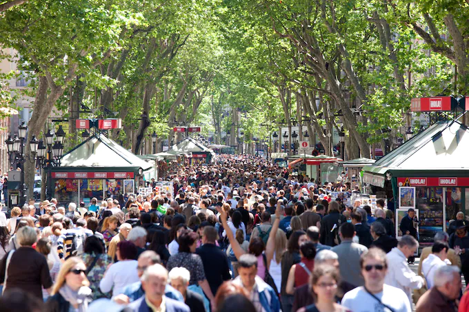 rritja e kostos se jeteses se qytetareve barcelona ndalon turistet te marrin apartamente me qira