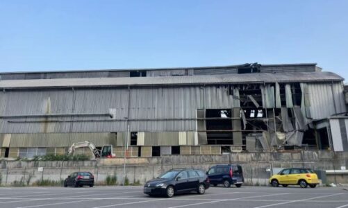 shperthim i fuqishem ne nje fabrike alumini ne bolzano te italise 8 te plagosur 5 rende