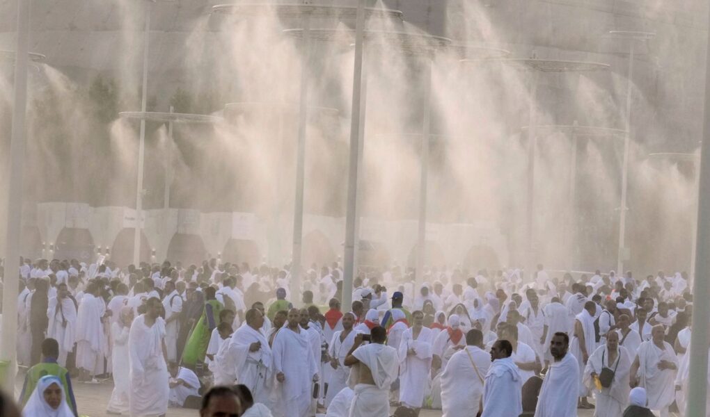 temperaturat rreth 50 grade celsius 14 jordaneze vdesin gjate pelegrinazhit te haxhit ne arabine saudite