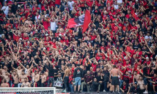 tifozet brohoriten vritni serbet kurir shqiperia dhe kroacia do te denohen rende nga uefa gjobe e majme ose kufizim per fansat