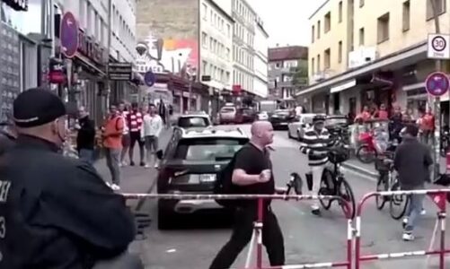 video dalin pamjet momenti kur policia gjermane qellon me arme ndaj burrit te armatosur me sepate dhe molotov