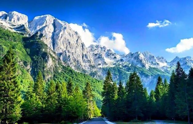 alpinisti nga kosova humb jeten ne zonen e alpeve shqiptare e pamundur nderhyrja nga toka dhe ajri
