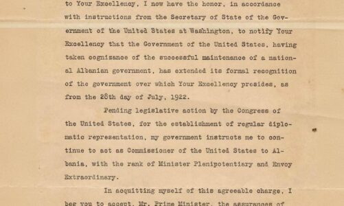 ambasada amerikane kujton vendosjen e marredhenieve diplomatike me shqiperine moment kyc qe ndezi nje bashkepunim te qendrueshem