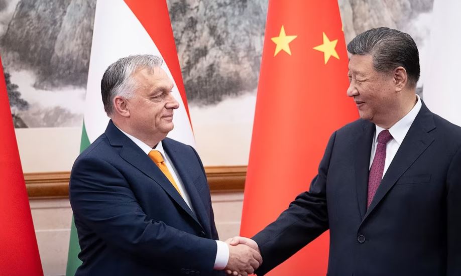 Arritja e paqes mes Rusisë e Ukrainës, Orban takon presidentin kinez Xi Jinping