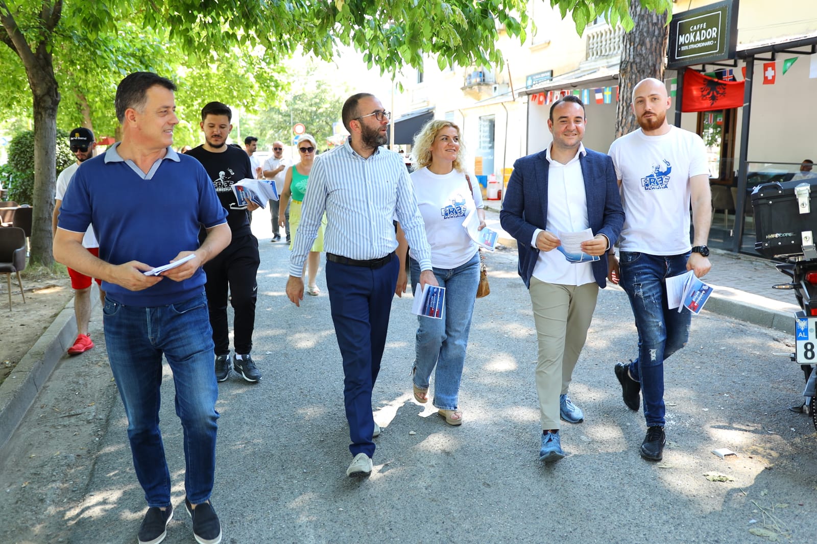 bardhi dhe noka takime ne kombinat protesta e 11 korrikut beteje pa kthim deri ne formimin e qeverise teknike