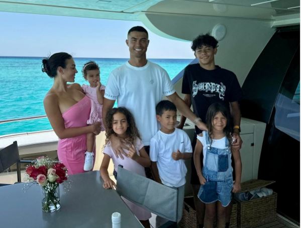 cristiano ronaldo dhe georgina rodriguez jane martuar ne fshehtesi