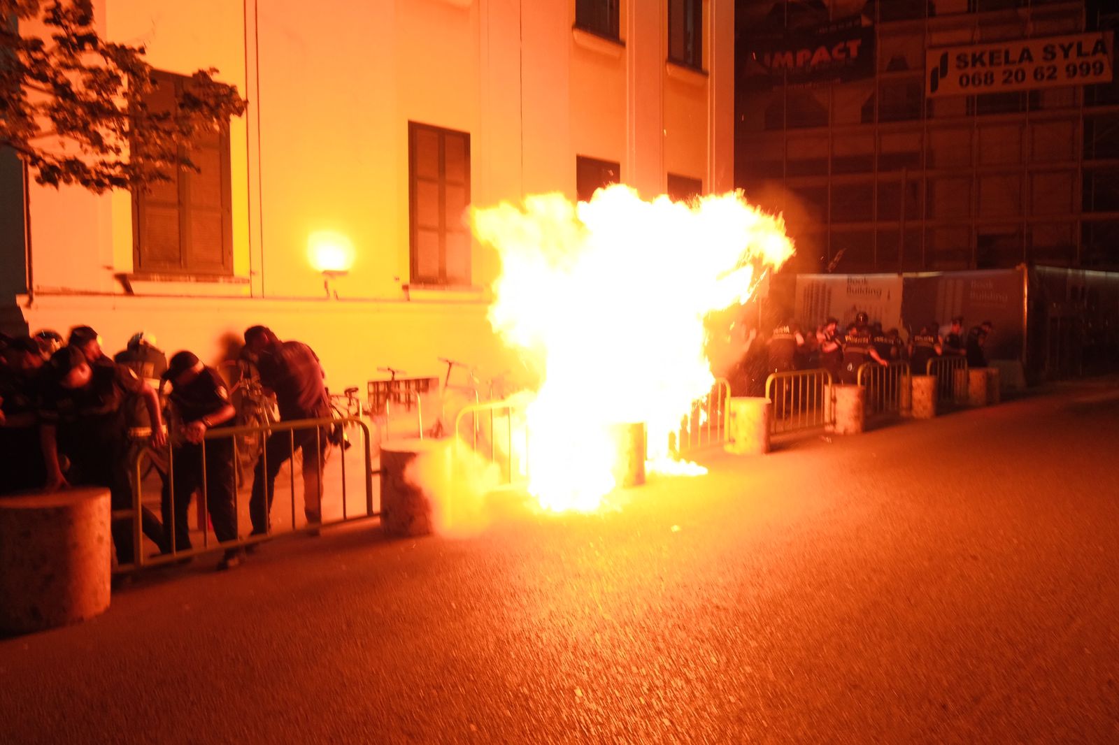 protesta para bashkise molotov 11 korrik (4)