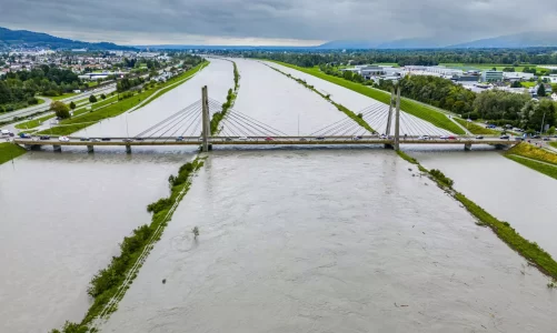 kercenimi nga permbytjet austria dhe zvicra plan miliarda euro per parandalimin e katastrofave natyrore
