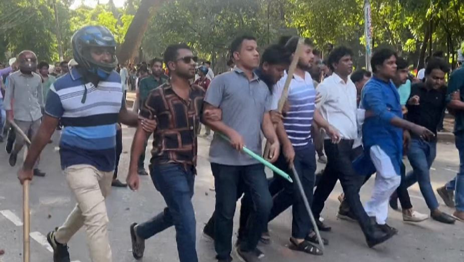 kundershtojne rregullin e kuotave per vendet e punes ne administrate 100 te plagosur nga perplasjet e dhunshme ne bangladesh