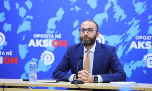 kushtetuesja shfuqizoi dispozita nga ligji per komisionet hetimore reagon bardhi ne shqiperi eshte asgjesuar institucioni i presidentit te republikes