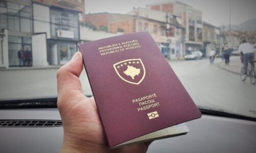 liberalizimi i vizave me be serbet e kosoves heqin dore nga beogradi kerkojne pajisjen me dokumente nga prishtina