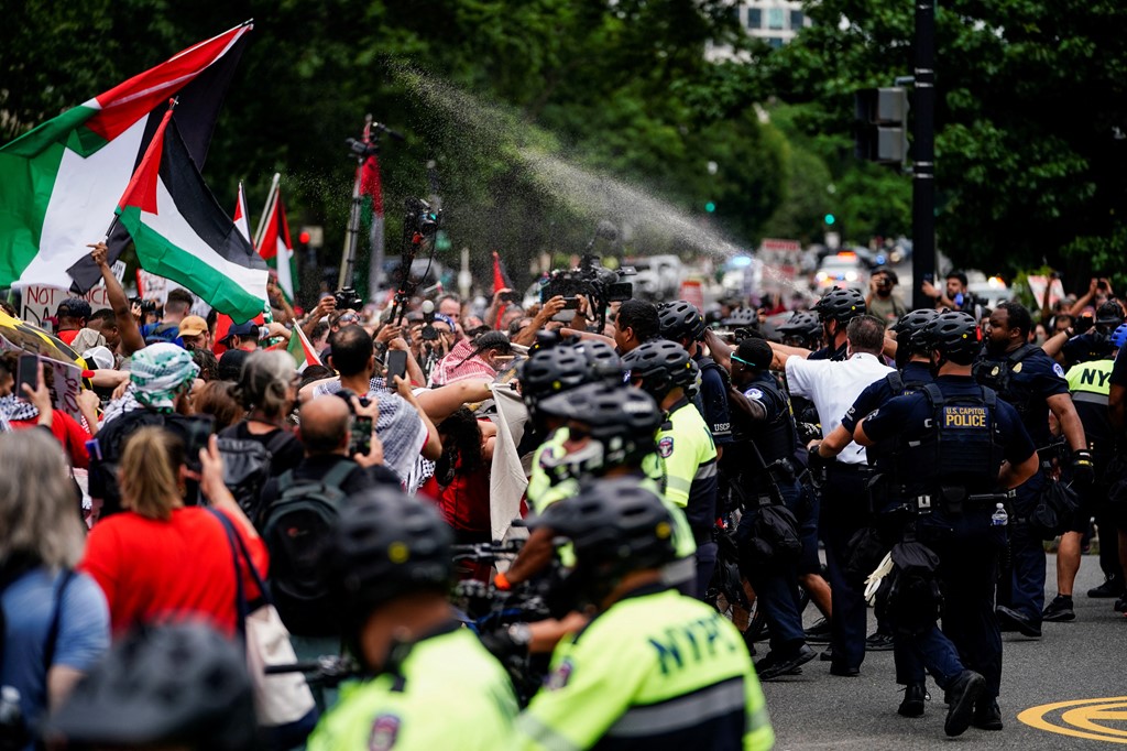 netanyahu i drejtohet kongresit amerikan mijera njerez protestojne kunder tij perplasje me policine