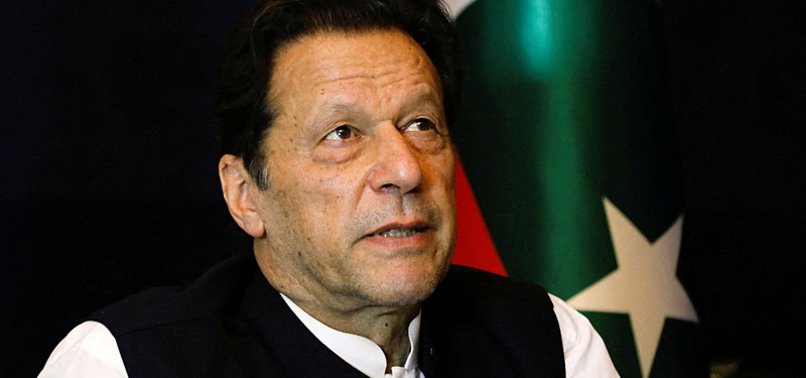 okb ish kryeministri i pakistanit khan u arrestua ne menyre arbitrare
