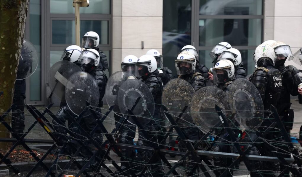 policia belge ndalon shtate te dyshuar per planifikim te sulmit terrorist