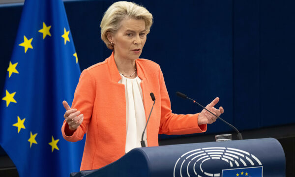 presidentja e komisionit evropian ursula von der leyen ka bere thirrje qe luftimet ne gaza te ndalen menjehere