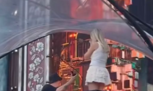 Sa romantike! DJ shqiptar i propozon të dashurës në Tomorrowland