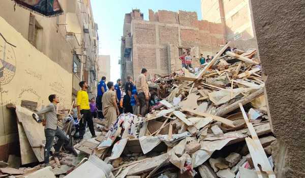 shembet nje ndertese trekateshe ne jug te egjiptit 14 persona te vdekur