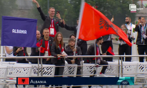 video ceremonia e pazakonte e hapjes se lojerave olimpike shihni delegacionin shqiptar ne parakalimin mbi varke