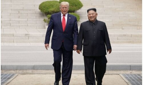 Dezertori i Koresë së Veriut: Kim Jong Un dëshiron rikthimin e Trump si president