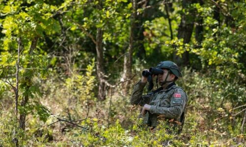 kfor i turk patrulloi ne vijen kufitare administrative ne kosove