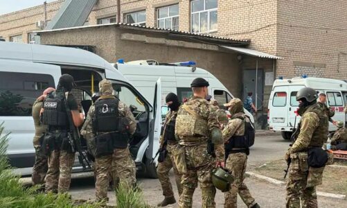 pengmarrja ne burgun rus vriten 8 persona si u krye sulmi vdekjeprures ndaj rojeve dhe rrembimi i anetareve te stafit