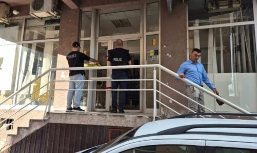 police raid serbia run post offices in north kosovo